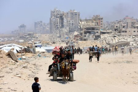 Gaza: Más de 50 muertos en nuevos bombardeos israelíes mientras crece la crisis humanitaria